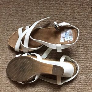 EUC Aerosoles White Women Shoes 7
